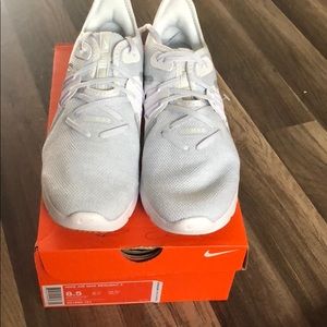 Women’s Nike AirMax Sequent 3